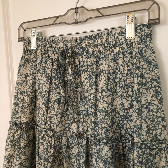 Paper Crane Two Piece Set - Picture 9 of 11